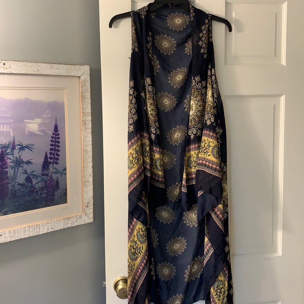 Sax O/S silky cape!